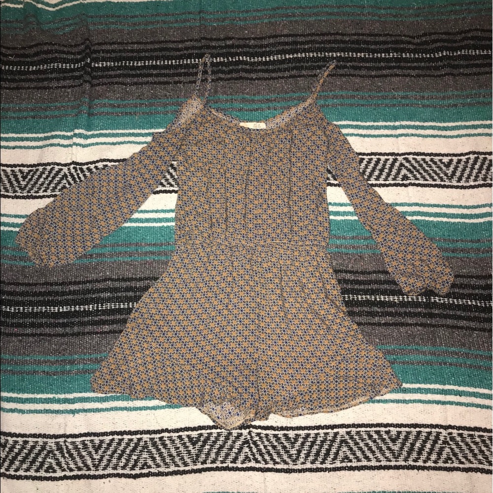 illa illa romper size small